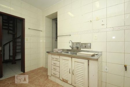 Casa à venda com 350m², 5 quartos e 1 vagaCozinha 1