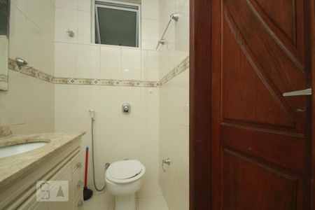 Casa à venda com 350m², 5 quartos e 1 vagaBanheiro 5