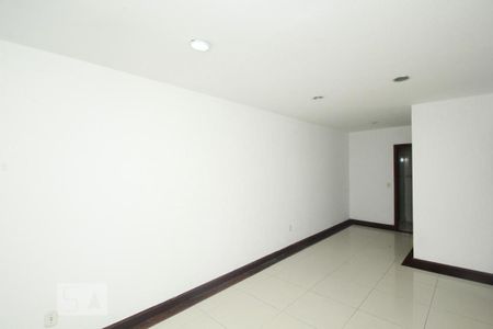 Casa à venda com 350m², 5 quartos e 1 vagaSala - Andar 3