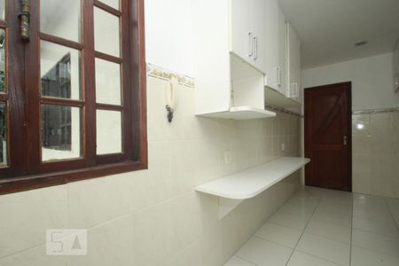 Casa à venda com 350m², 5 quartos e 1 vagaCozinha 2