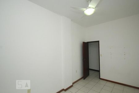 Quarto 2 de casa à venda com 5 quartos, 350m² em Humaitá, Rio de Janeiro