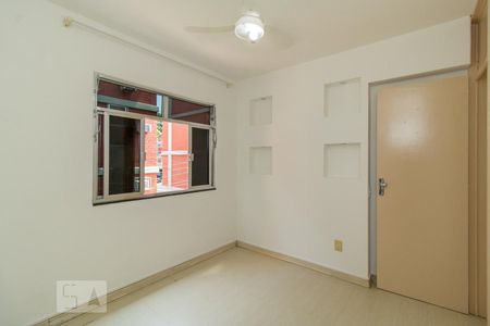 Quarto 1 de apartamento para alugar com 2 quartos, 45m² em Cocotá, Rio de Janeiro