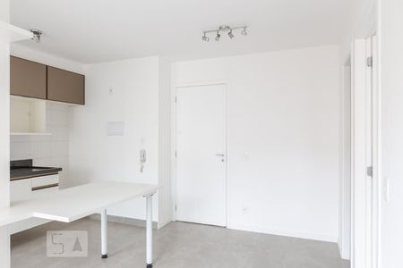Apartamento para alugar com 32m², 1 quarto e sem vaga Apartamento para alugar com 32m², 1 quarto e sem vagaSala