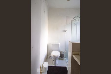 Banheiro de apartamento para alugar com 1 quarto, 36m² em Centro Histórico, Porto Alegre