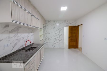 Cozinha de casa para alugar com 1 quarto, 41m² em Jaguaré, São Paulo