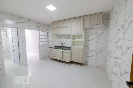 Cozinha de casa para alugar com 1 quarto, 41m² em Jaguaré, São Paulo