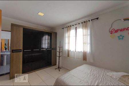 Casa 1 Suíte de casa à venda com 7 quartos, 330m² em Burgo Paulista, São Paulo