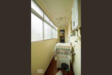 Apartamento à venda com 84m², 2 quartos e sem vaga Apartamento à venda com 84m², 2 quartos e sem vagaLavanderia