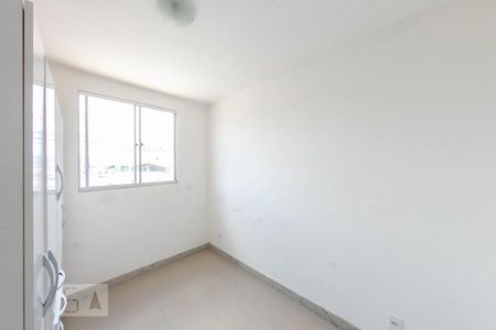 Quarto 2 de apartamento para alugar com 2 quartos, 40m² em Camargos, Belo Horizonte