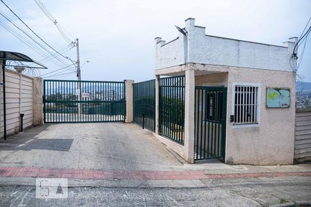 Apartamento para alugar com 40m², 2 quartos e 1 vaga Apartamento para alugar com 40m², 2 quartos e 1 vagaFachada