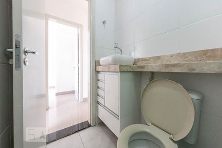 Apartamento para alugar com 40m², 2 quartos e 1 vagaBanheiro Social