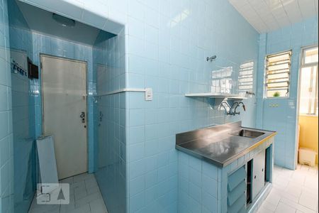 Apartamento à venda com 56m², 2 quartos e 1 vaga Apartamento à venda com 56m², 2 quartos e 1 vagaCozinha