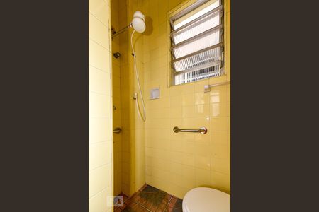 Apartamento à venda com 56m², 2 quartos e 1 vaga Apartamento à venda com 56m², 2 quartos e 1 vagaBanheiro de Serviço