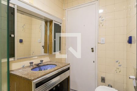 Banheiro de apartamento para alugar com 1 quarto, 35m² em Bela Vista, São Paulo
