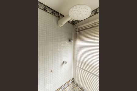 Banheiro - Chuveiro Elétrico de apartamento para alugar com 1 quarto, 40m² em Bela Vista, São Paulo