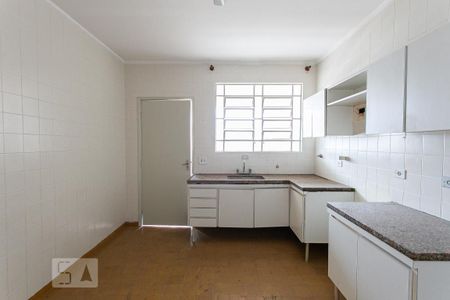 Apartamento à venda com 106m², 2 quartos e 1 vagaCozinha