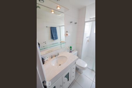 Apartamento à venda com 95m², 3 quartos e 2 vagas Apartamento à venda com 95m², 3 quartos e 2 vagasQuarto 3