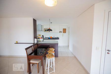 Sala de apartamento à venda com 3 quartos, 95m² em Vila Indiana, São Paulo