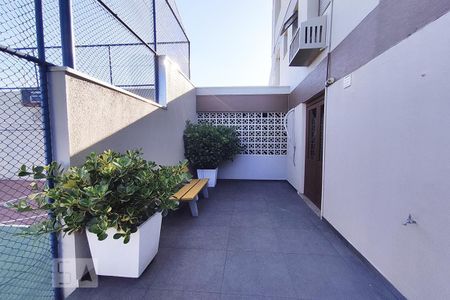 Apartamento à venda com 190m², 3 quartos e 2 vagas Apartamento à venda com 190m², 3 quartos e 2 vagasÁrea Comum