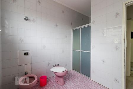 Casa à venda com 260m², 3 quartos e 2 vagasBanheiro da Suíte