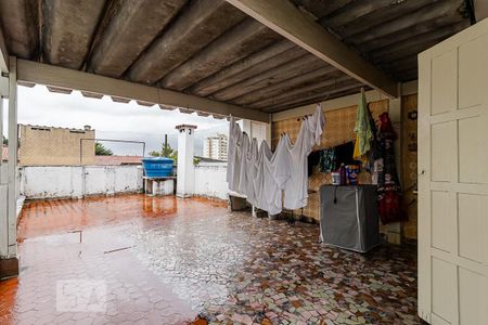 Casa à venda com 260m², 3 quartos e 2 vagasÁrea de Serviço