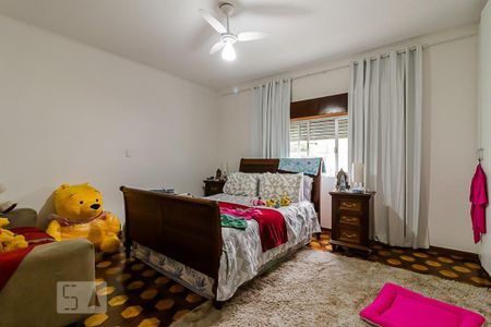 Casa à venda com 260m², 3 quartos e 2 vagasQuarto 2