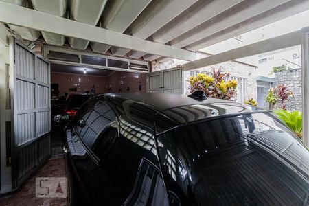 Casa à venda com 260m², 3 quartos e 2 vagasGaragem