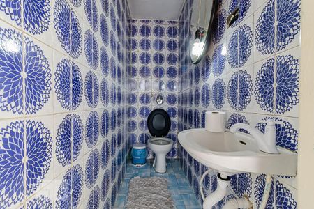 Casa à venda com 260m², 3 quartos e 2 vagasBanheiro de Serviço