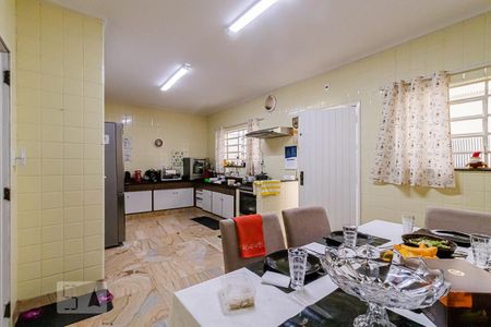 Casa à venda com 260m², 3 quartos e 2 vagasCozinha