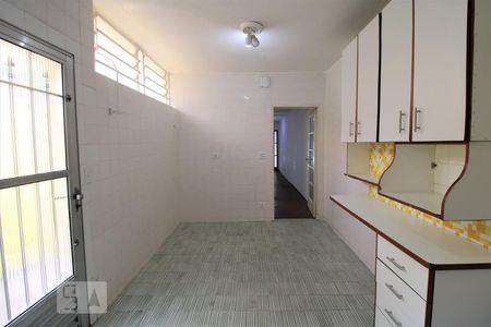 Casa à venda com 120m², 2 quartos e sem vagaCozinha 