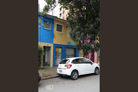 Casa à venda com 120m², 2 quartos e sem vagaFachada 