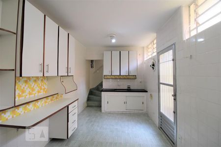 Casa à venda com 120m², 2 quartos e sem vagaCozinha 