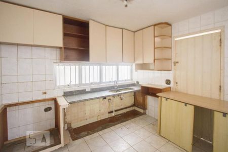 Casa à venda com 144m², 4 quartos e 2 vagasCozinha