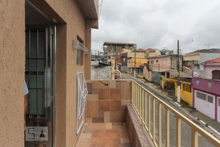 Casa à venda com 120m², 3 quartos e 1 vaga Casa à venda com 120m², 3 quartos e 1 vagavaranda