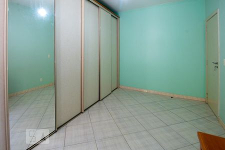 Apartamento à venda com 166m², 3 quartos e 2 vagas Apartamento à venda com 166m², 3 quartos e 2 vagasQuarto 2