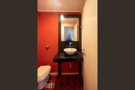 Lavabo de apartamento para alugar com 3 quartos, 166m² em Cristal, Porto Alegre