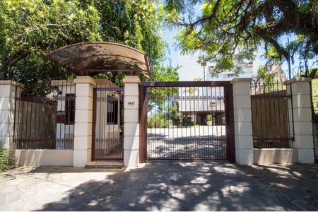 Apartamento à venda com 166m², 3 quartos e 2 vagas Apartamento à venda com 166m², 3 quartos e 2 vagasFachada