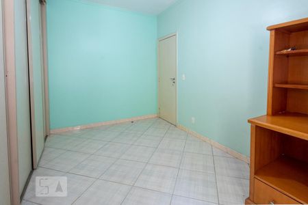 Apartamento à venda com 166m², 3 quartos e 2 vagas Apartamento à venda com 166m², 3 quartos e 2 vagasQuarto 2