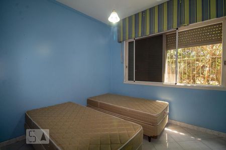 Apartamento à venda com 166m², 3 quartos e 2 vagas Apartamento à venda com 166m², 3 quartos e 2 vagasQuarto 1