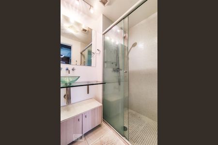 Apartamento para alugar com 140m², 1 quarto e 2 vagas Apartamento para alugar com 140m², 1 quarto e 2 vagasBanheiro Social