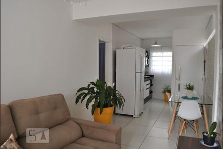 Sala de casa à venda com 2 quartos, 54m² em Água Funda, São Paulo