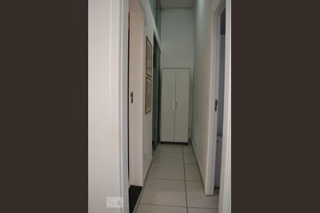 Corredor de casa à venda com 2 quartos, 54m² em Água Funda, São Paulo