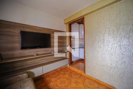 Sala de casa à venda com 4 quartos, 250m² em Parque Boturussu, São Paulo