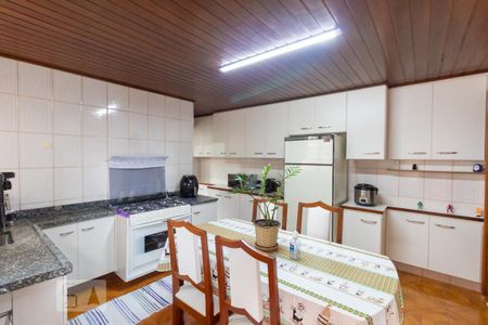 Casa à venda com 110m², 4 quartos e 1 vagaCozinha 2