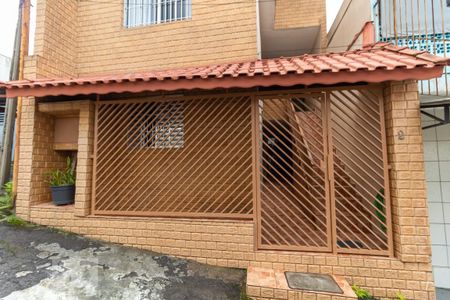 Casa à venda com 110m², 4 quartos e 1 vagaFachada
