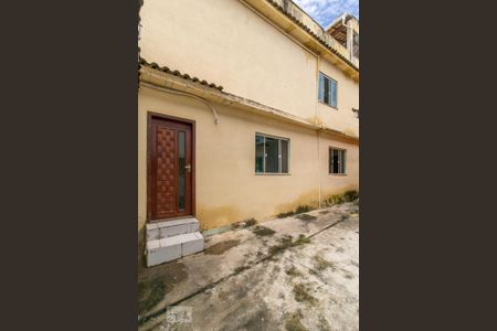 Fachada da Casa de casa para alugar com 2 quartos, 180m² em Irajá, Rio de Janeiro