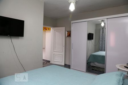 Quarto 1 - Suíte de casa para alugar com 4 quartos, 310m² em Jardim Maria Rosa, Taboão da Serra