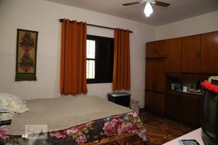 Casa à venda com 310m², 4 quartos e 3 vagasQuarto 3 