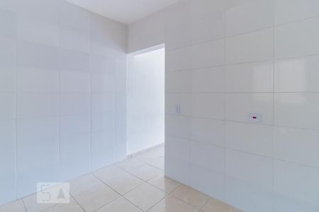 Casa de condomínio para alugar com 55m², 2 quartos e 2 vagasCozinha