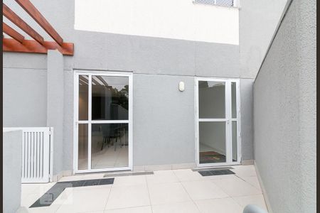 Apartamento para alugar com 44m², 2 quartos e 1 vagaEntrada do prédio